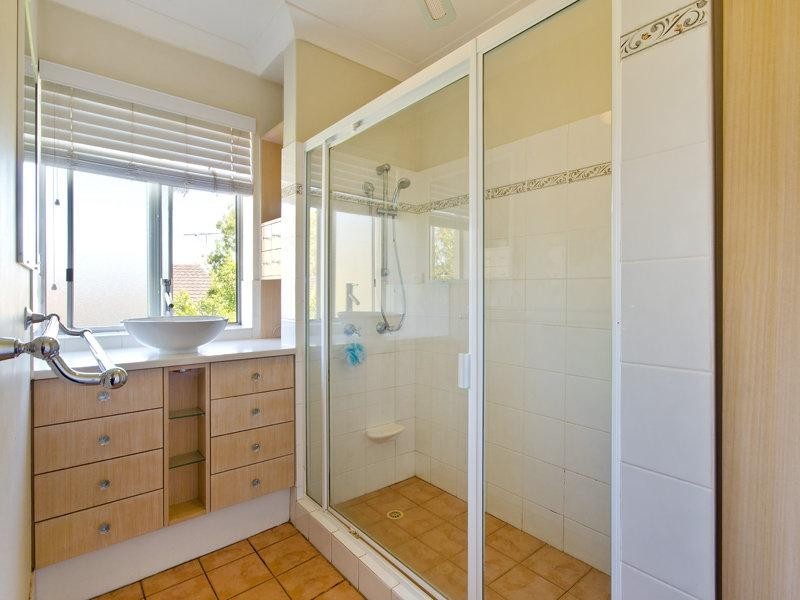 4/8 Olive Street, Nundah QLD 4012