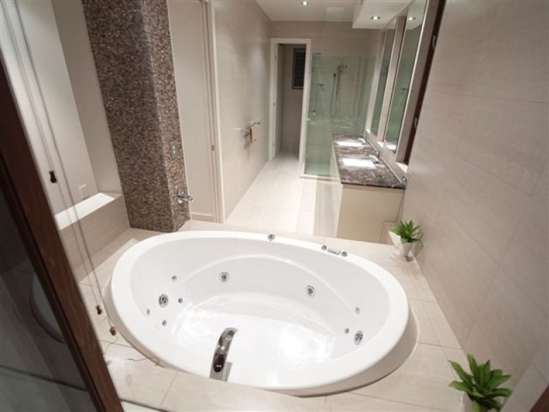 8 Beaufort Lane, Clayfield QLD 4011