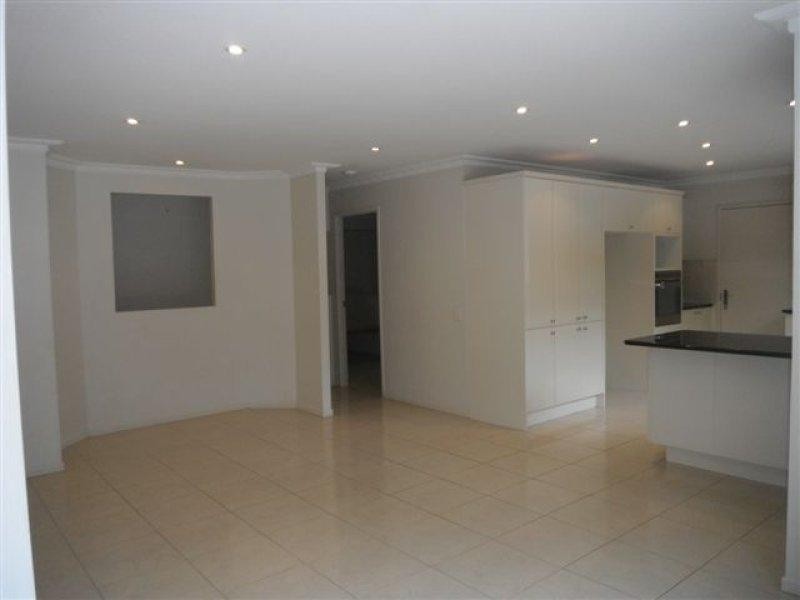 34 Mikado Street, Hamilton QLD 4007