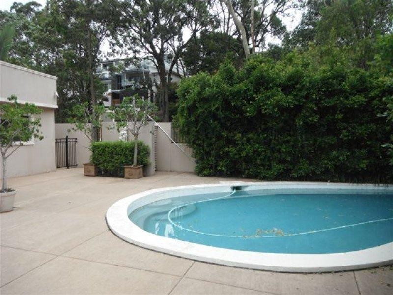 34 Mikado Street, Hamilton QLD 4007