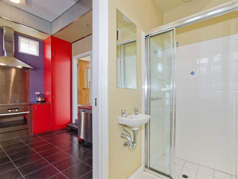 56 Lodge Road, Wooloowin QLD 4030