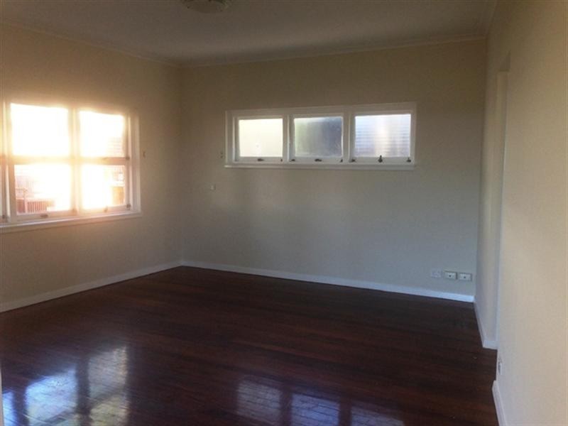 19 Circe Street, Hamilton QLD 4007