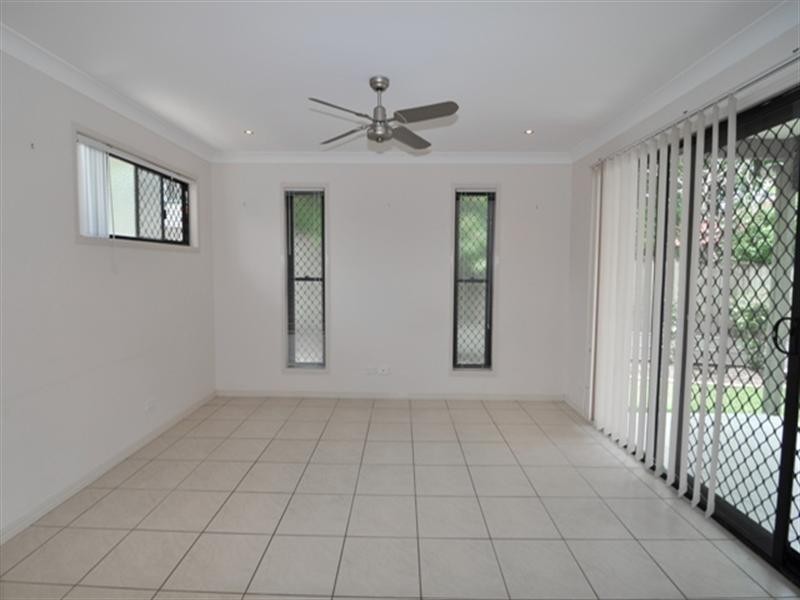 2/509 Hamilton Road, Chermside QLD 4032