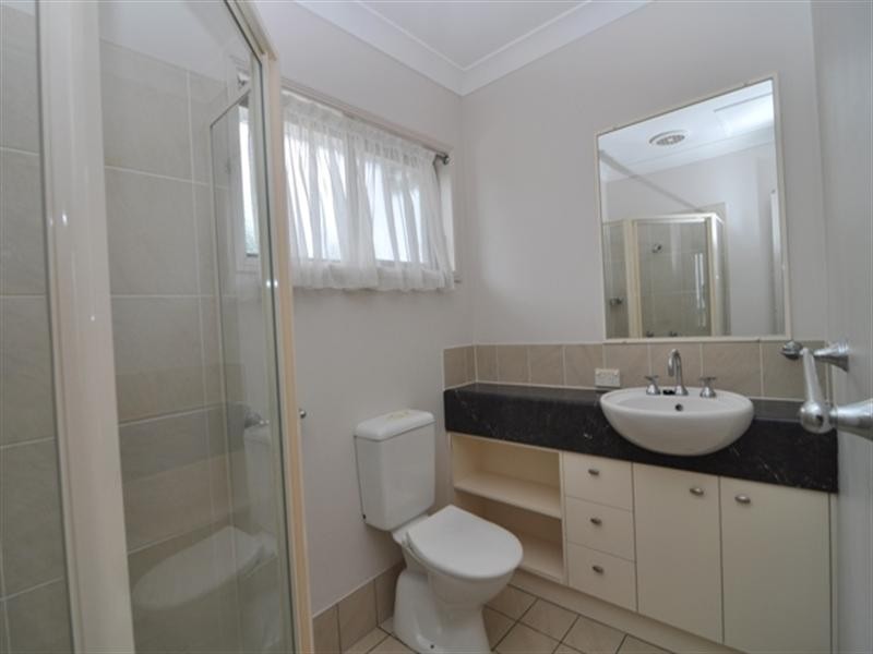 2/509 Hamilton Road, Chermside QLD 4032