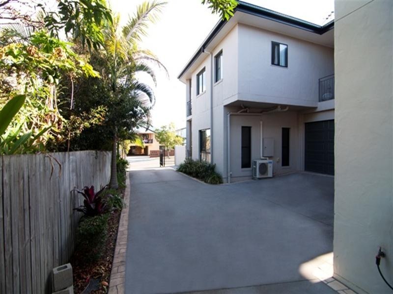 2/509 Hamilton Road, Chermside QLD 4032