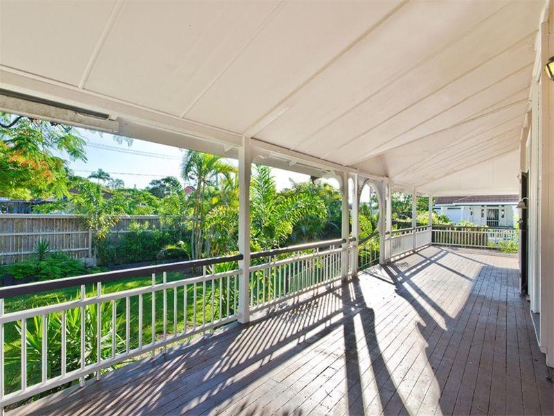 8 Keith Street, Clayfield QLD 4011