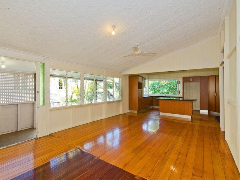 8 Keith Street, Clayfield QLD 4011