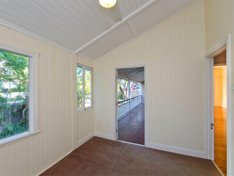 8 Keith Street, Clayfield QLD 4011