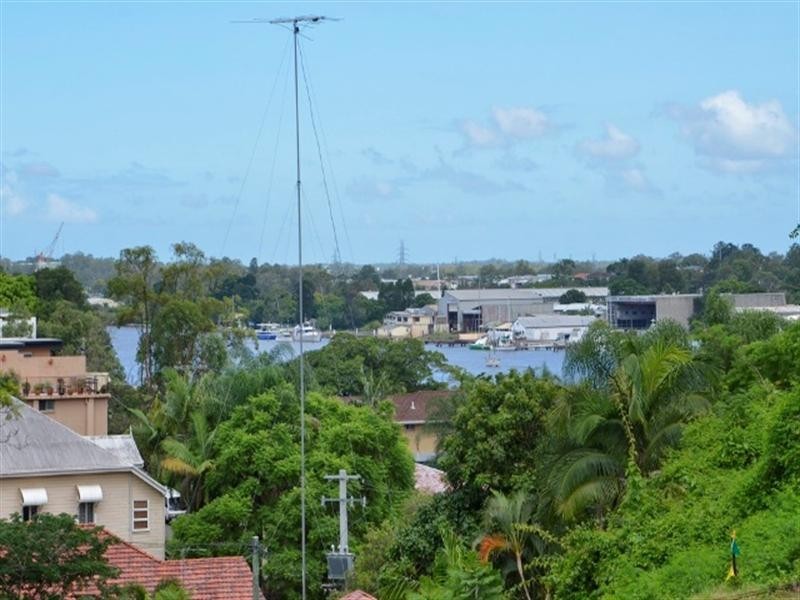 24 Arran Avenue, Hamilton QLD 4007