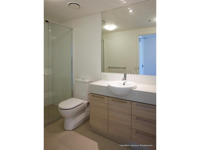 10507/8 Harbour Road, Hamilton QLD 4007