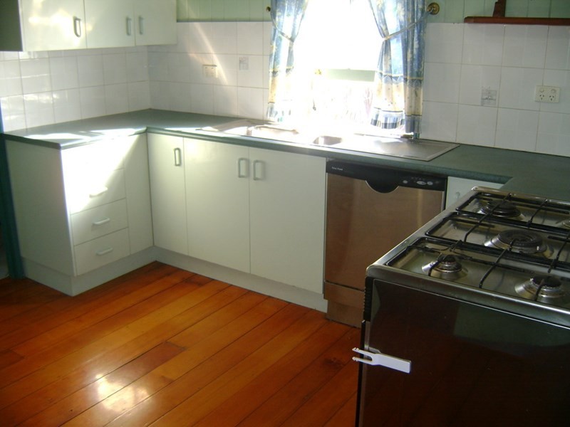 18 Hunt Street, Hamilton QLD 4007