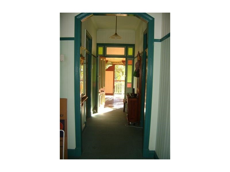 18 Hunt Street, Hamilton QLD 4007