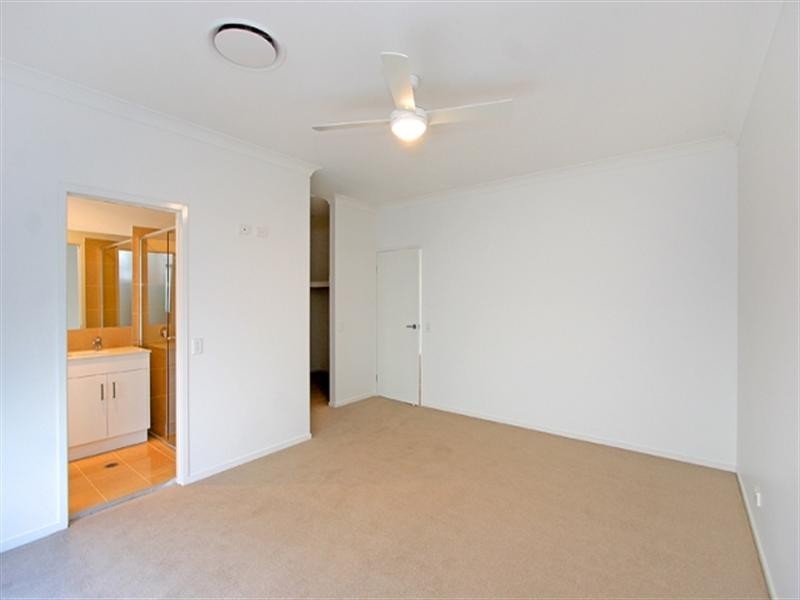 3 Fordham Street, Wavell Heights QLD 4012