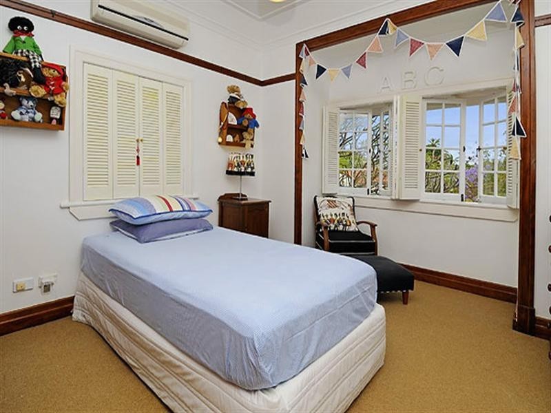 37 Drane Street, Clayfield QLD 4011