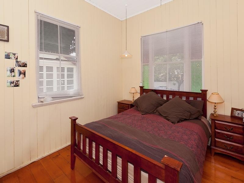 20 Hunt Street, Hamilton QLD 4007