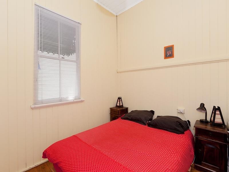 20 Hunt Street, Hamilton QLD 4007