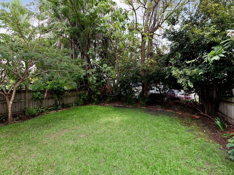 20 Hunt Street, Hamilton QLD 4007