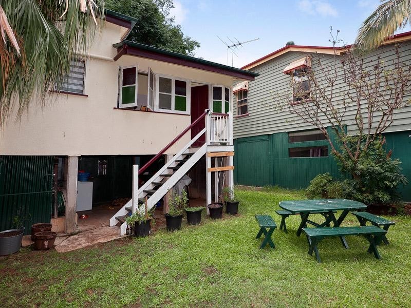 20 Hunt Street, Hamilton QLD 4007