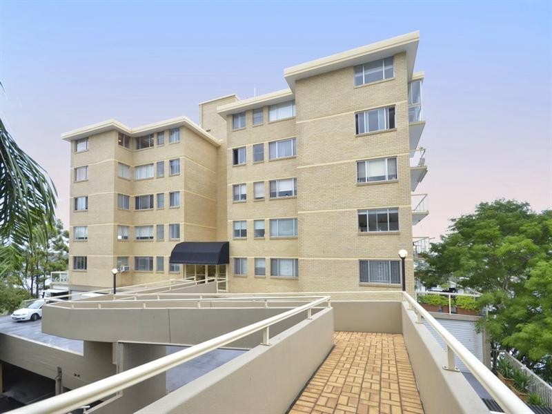 14/33 Mullens Street, Hamilton QLD 4007