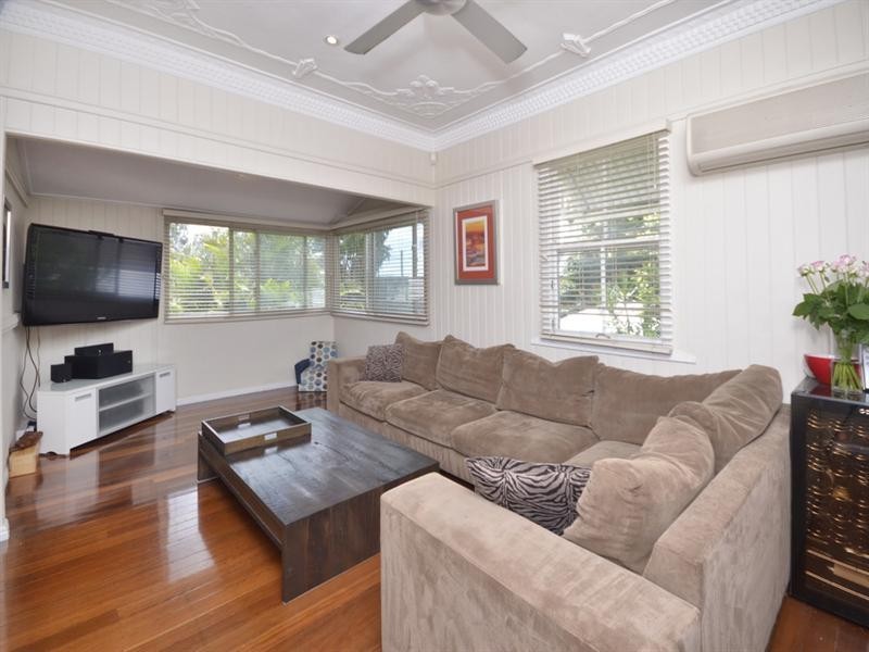 51 Webster Avenue, Hendra QLD 4011