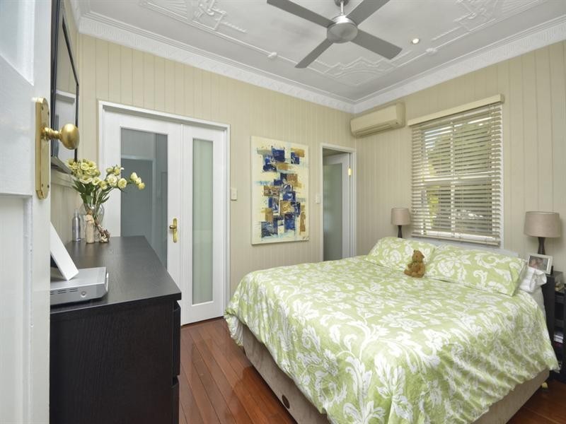 51 Webster Avenue, Hendra QLD 4011