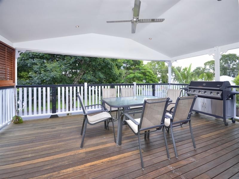 51 Webster Avenue, Hendra QLD 4011