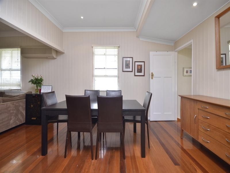 51 Webster Avenue, Hendra QLD 4011