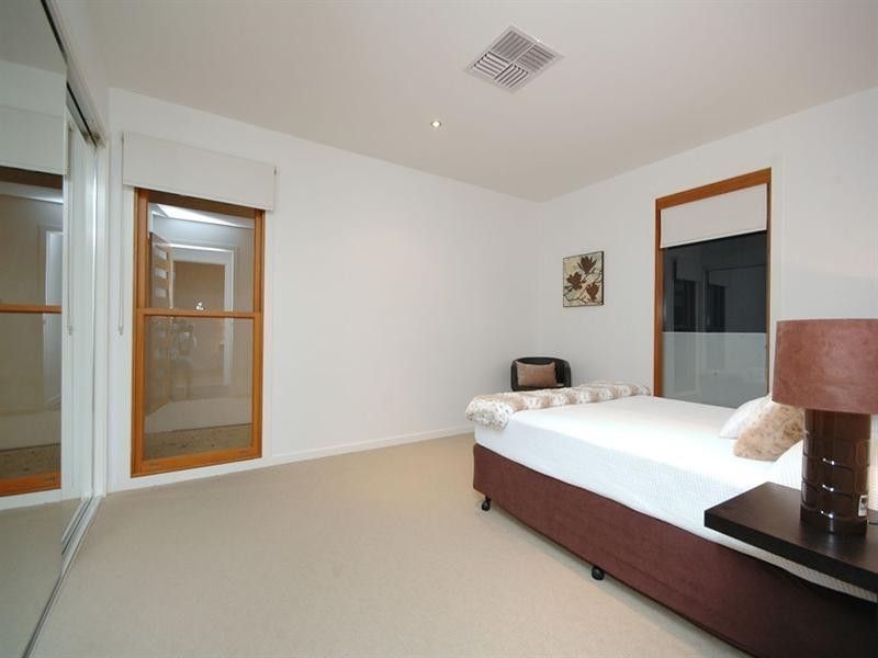 149 Crosby Road, Hamilton QLD 4007