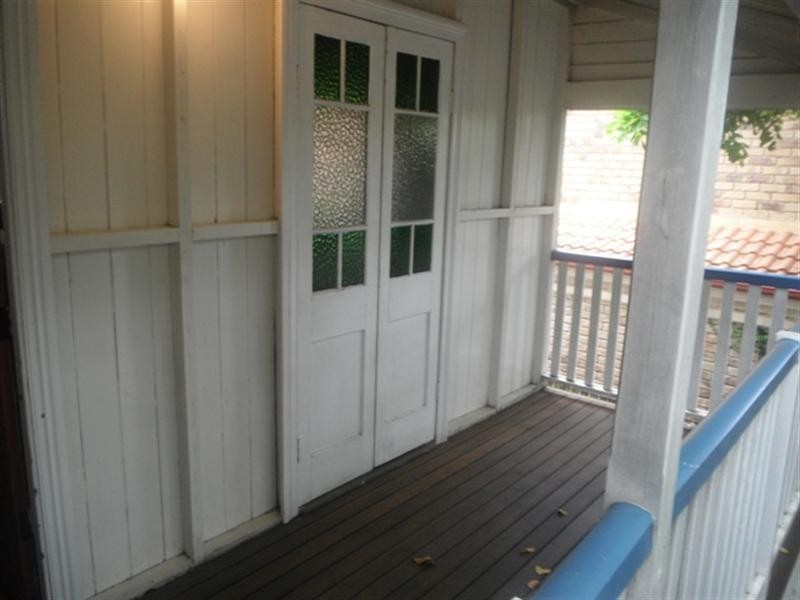 93 Nudgee Road, Ascot QLD 4007