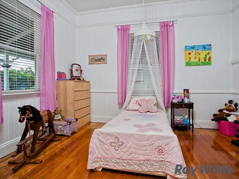 52 Norman Street, Wooloowin QLD 4030