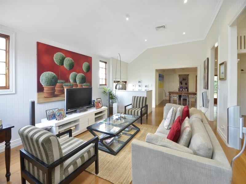 52 Woodville Street, Hendra QLD 4011