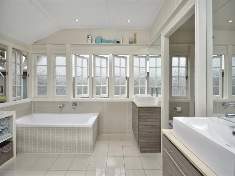 52 Woodville Street, Hendra QLD 4011