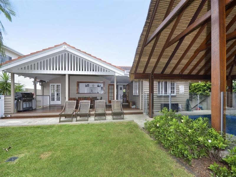 52 Woodville Street, Hendra QLD 4011