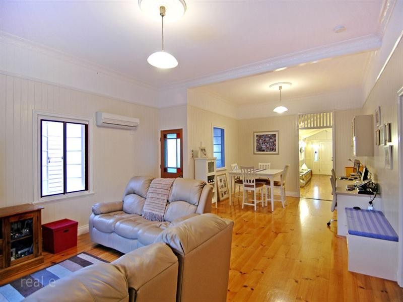 109 Mein Street, Hendra QLD 4011