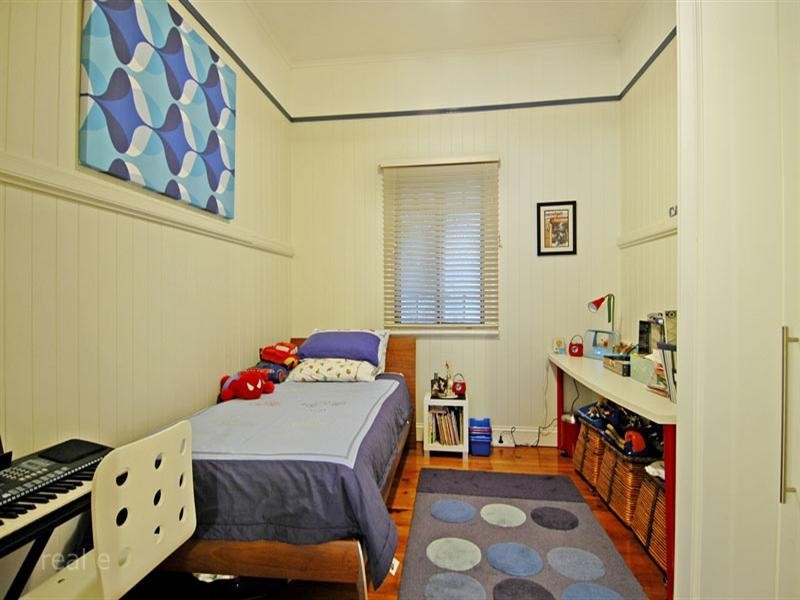 109 Mein Street, Hendra QLD 4011