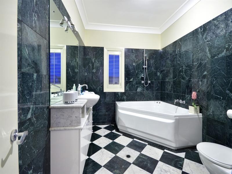 61 Alexandra Road, Ascot QLD 4007