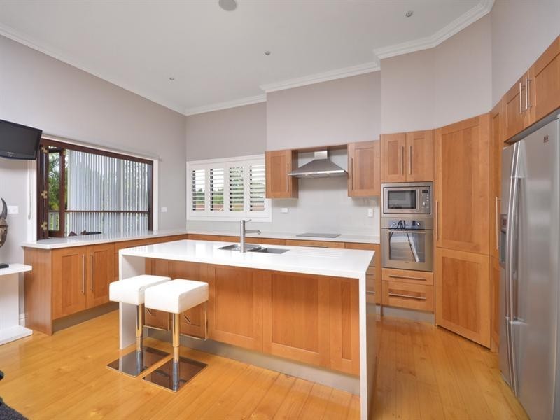 15 Blaikie Street, Hendra QLD 4011