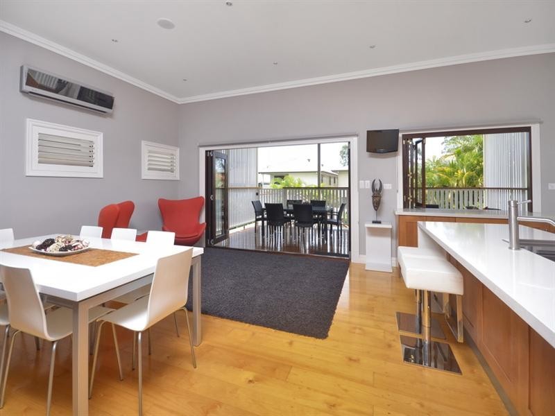 15 Blaikie Street, Hendra QLD 4011