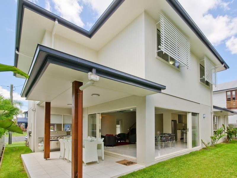 8 Blaikie Street, Hendra QLD 4011