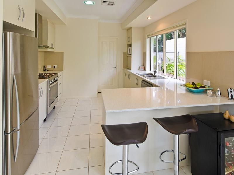 8 Blaikie Street, Hendra QLD 4011