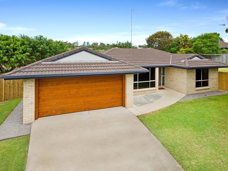 8 Valentino Close, Parkwood QLD 4214