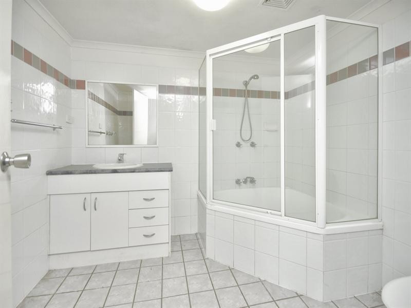 1/18 Frederick Street, Alderley QLD 4051