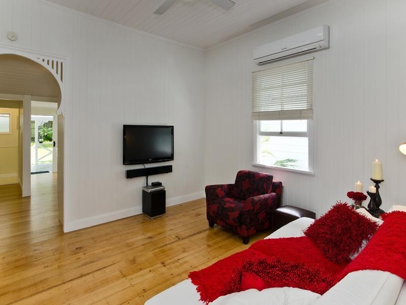 26 Ada Street, Windsor QLD 4030