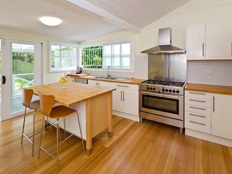 26 Ada Street, Windsor QLD 4030