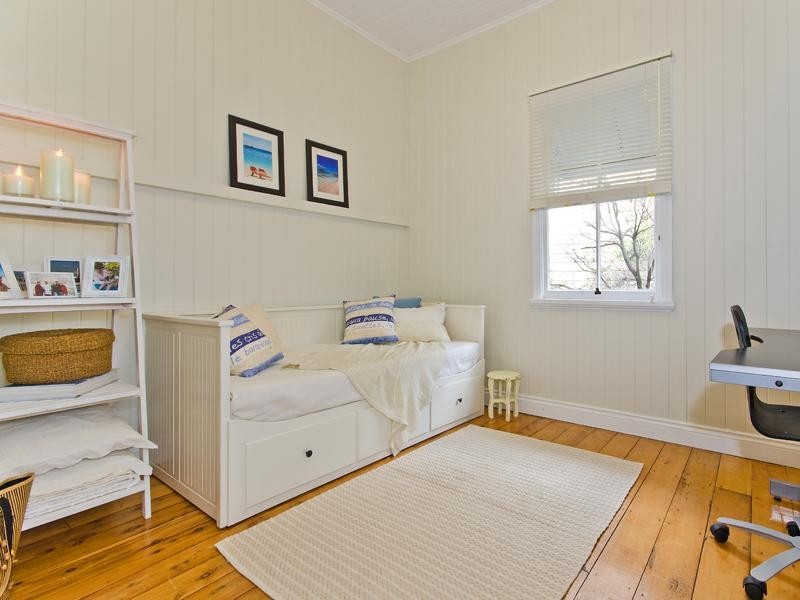 26 Ada Street, Windsor QLD 4030