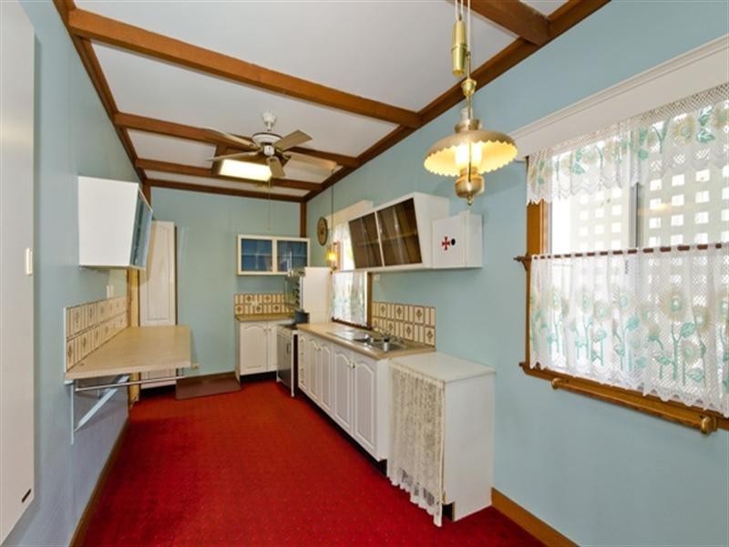 25 Matong Street, Hendra QLD 4011