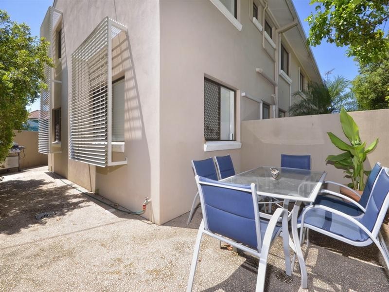 1/23 Winchester Street, Hamilton QLD 4007