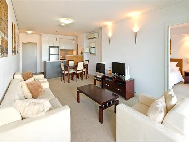 810/35 Harbour Road, Hamilton QLD 4007