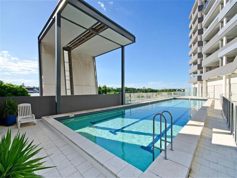 810/35 Harbour Road, Hamilton QLD 4007