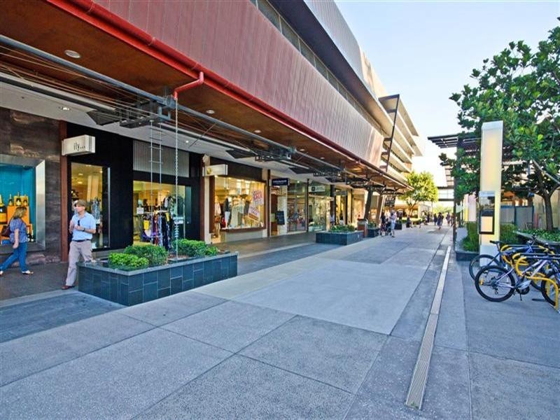 810/35 Harbour Road, Hamilton QLD 4007